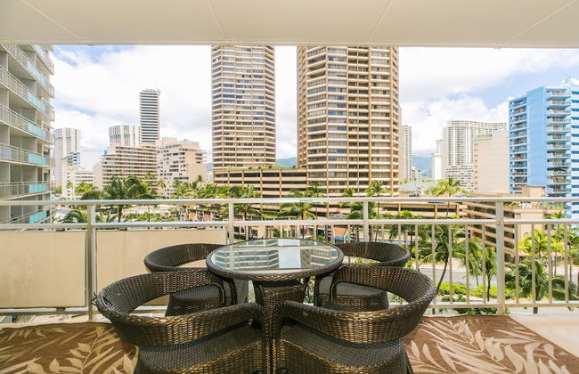 Ilikai Tower 1 Bedroom City View Condos with Private Lanai & Free Wifi! - Foto 54