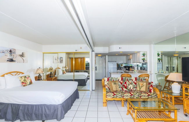 Ilikai Tower 1 Bedroom City View Condos with Private Lanai & Free Wifi! - Foto 11