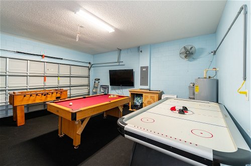 Photo 46 - 87631 Games Room+2-masters+hottub+water View