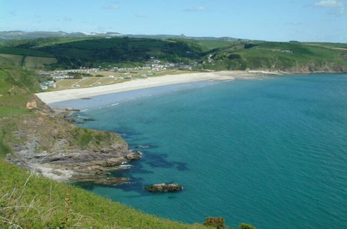 Photo 15 - Cosy Cornish Cottage By The Sea and Local Pub