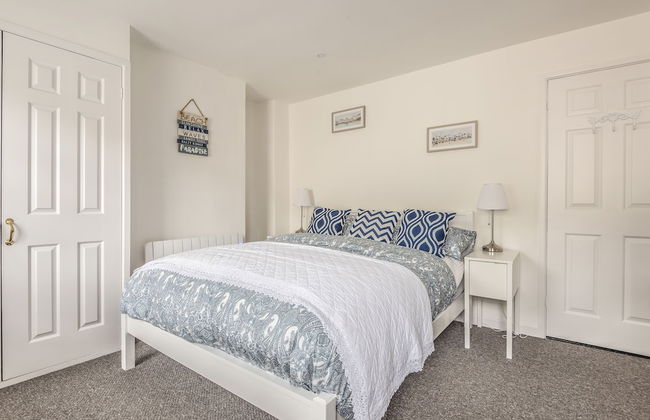 Cottage - Sleeps 6 - Pet Friendly - Patio - Foto 2