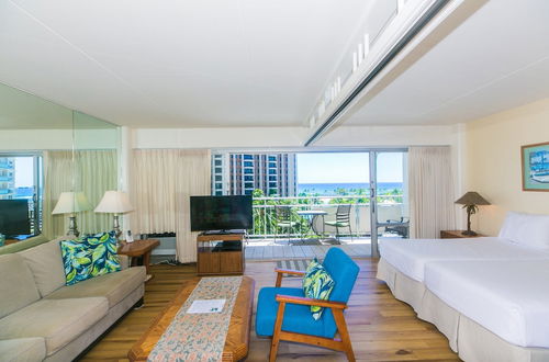 Photo 24 - Ilikai Tower One Bedroom Lagoon View Waikiki Condos With Lanai & Free Wifi