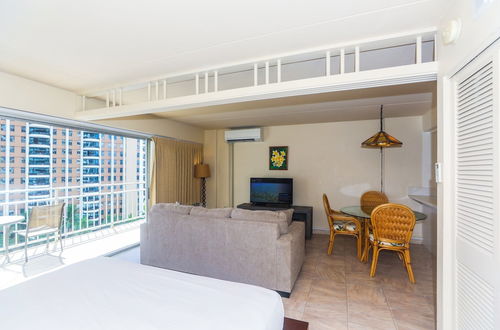 Photo 28 - Ilikai Tower One Bedroom Lagoon View Waikiki Condos With Lanai & Free Wifi