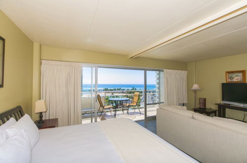 Foto 6 - Ilikai Tower One Bedroom Lagoon View Waikiki Condos With Lanai & Free Wifi