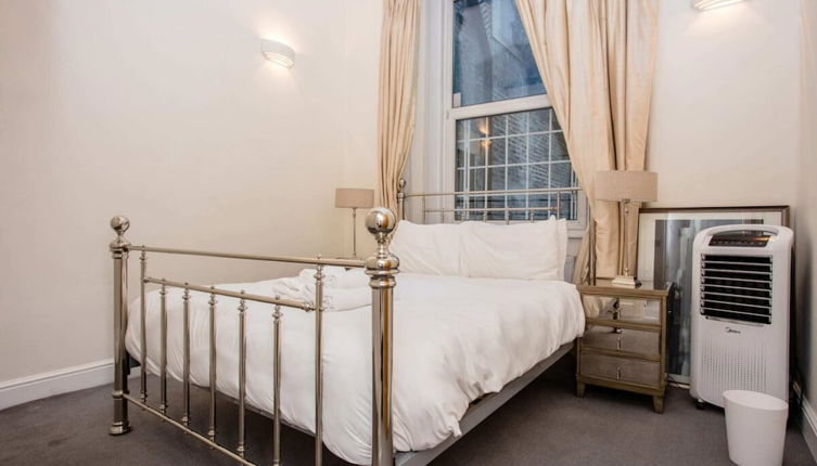 Photo 1 - Cozy 1 Bedroom Apartment near Harrods, Knightsbridge