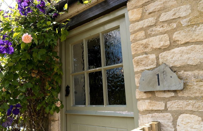 Stunning 2 Bed Cottage in Fordwells - Foto 57