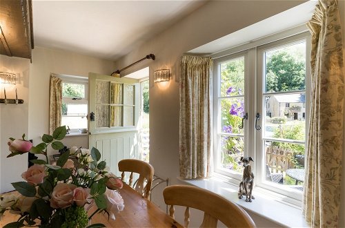 Photo 29 - Stunning 2-bed Cottage in Fordwells