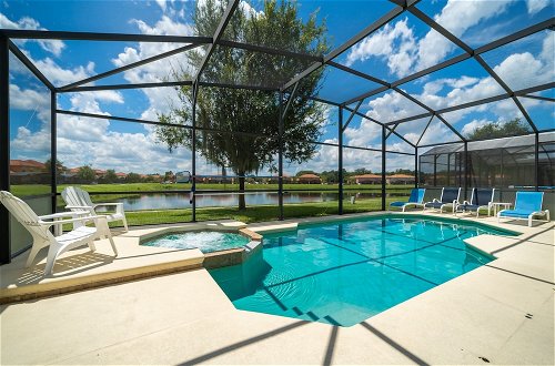 Foto 9 - Bella Vida Resort Luxury Pool Home Game Room View