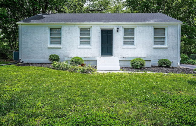Modern Nashville Charm - Photo 13
