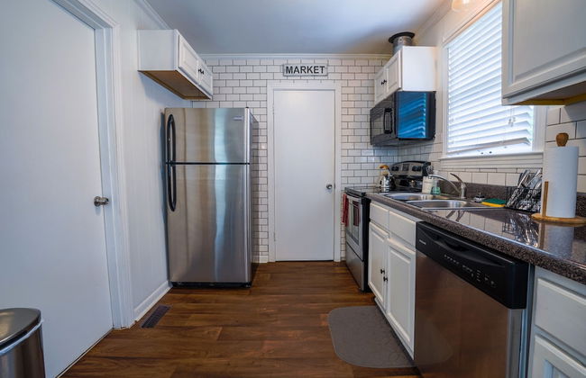 Modern Nashville Charm - Photo 5