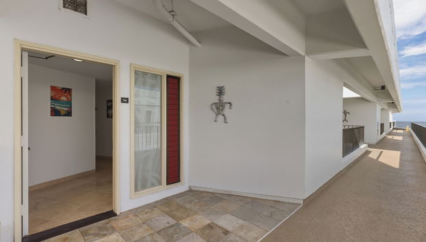 Entrada (vista interior)