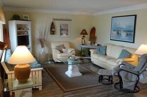 Foto 4 - Palm Cay 9 1 Bedroom Condo by RedAwning