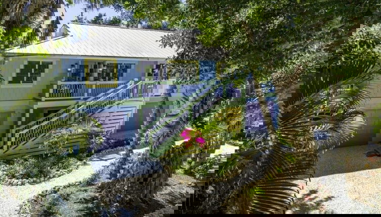 Foto 1 - Dancing Dolphin 4 Bedroom Home by RedAwning