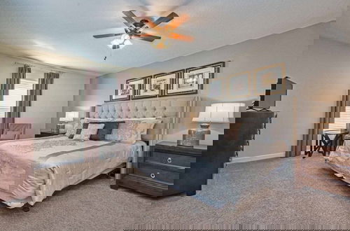 Foto 11 - 5 Bed House W- Pool In Paradise Palms 3180pp 5 Bedroom Home by RedAwning