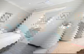 Photo 2 - Steenbok House Self Catering Apartment
