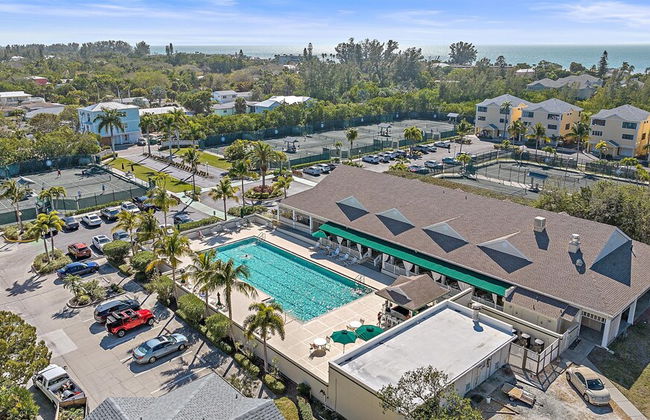 Surf And Turf At Cedars East 2 Bedroom Townhouse by RedAwning - Foto 55