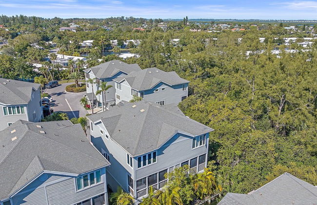 Surf And Turf At Cedars East 2 Bedroom Townhouse by RedAwning - Foto 52