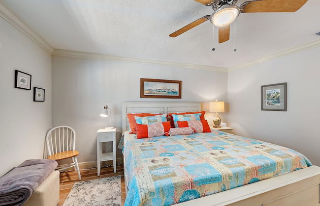 Sunset Sanctuary 2 Bedroom Condo by RedAwning - Foto 6