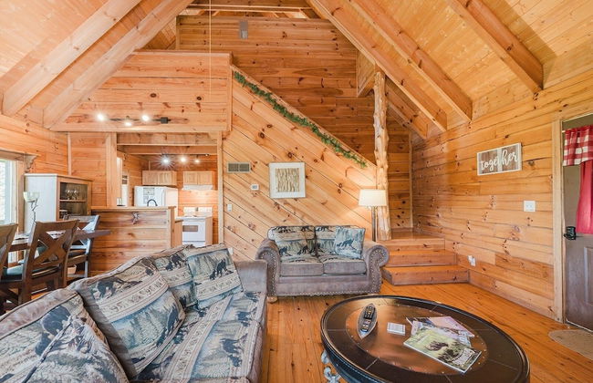 J Willy's Refuge 2 Bedroom Cabin by RedAwning - Foto 18