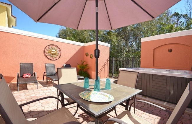 Mickey's Vero Paradise 3 Bedroom Townhouse by RedAwning - Photo 26