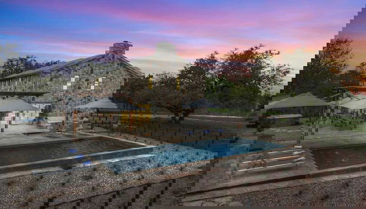 Foto 1 - Grasslands Pool Hot Tub Hill Country Views