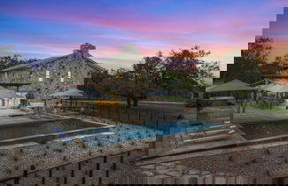 Foto 1 - Grasslands Pool Hot Tub Hill Country Views