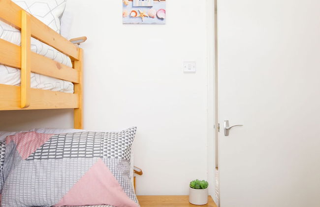 Seaside Retreat 2 Mins to Beach - Foto 17