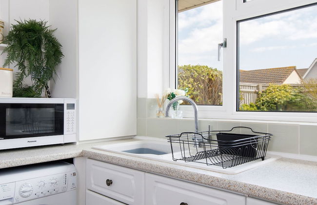 Seaside Retreat 2 Mins to Beach - Foto 7