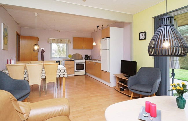 6 Person Holiday Home in Rodby - Foto 8