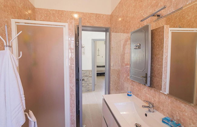 Villa Milon Near The Sea - Foto 17
