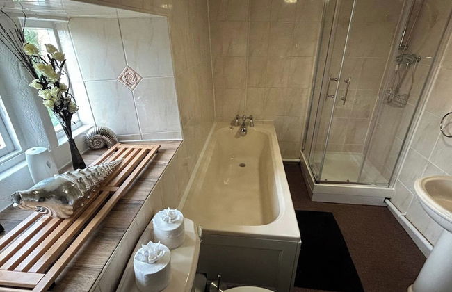 Character 3 Bed Peak Dist Farmhouse Alton Towers - Foto 8