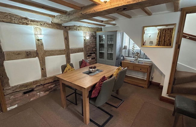 Character 3 Bed Peak Dist Farmhouse Alton Towers - Foto 10
