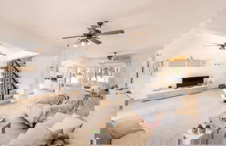 Photo 2 - Ayia Thekla Sea Breeze Villa