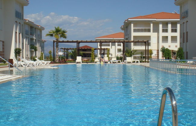Four Seasons I -10 With 2 Bedrooms Guarantees a Wonderful Holiday - Foto 1