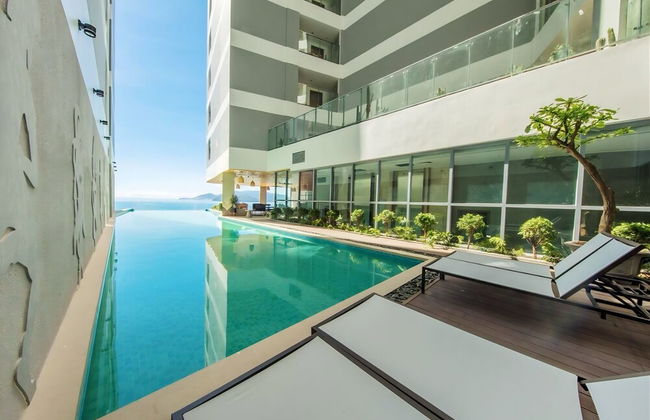 LYN Panorama Beachfront Studio - Foto 58