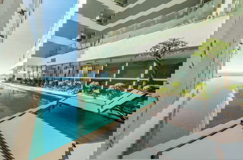 Foto 57 - LYN Panorama Beachfront Studio