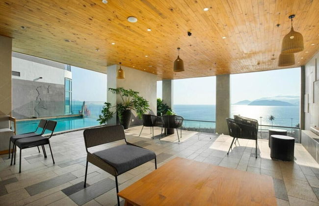 LYN Panorama Beachfront Studio - Foto 40