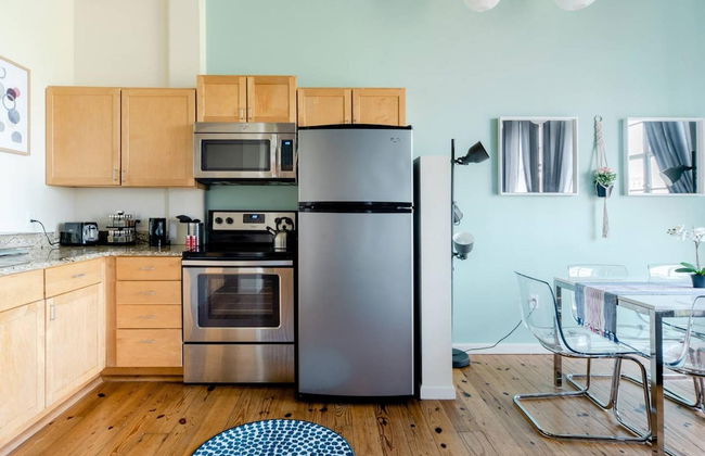 ASK FOR Discount-hip Vibrant 2BR Parking Wifi - Foto 27