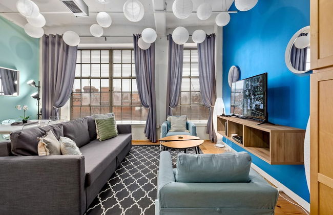 ASK FOR Discount-hip Vibrant 2BR Parking Wifi - Foto 15