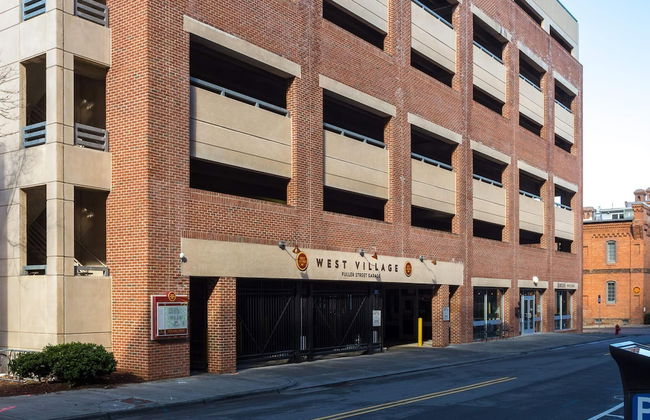 ASK FOR Discount-hip Vibrant 2BR Parking Wifi - Foto 37