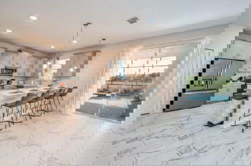 Photo 8 - Chic Luxury Decor Prime Location Game Room Bliss