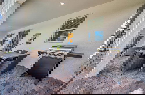 Photo 12 - Chic Luxury Decor Prime Location Game Room Bliss