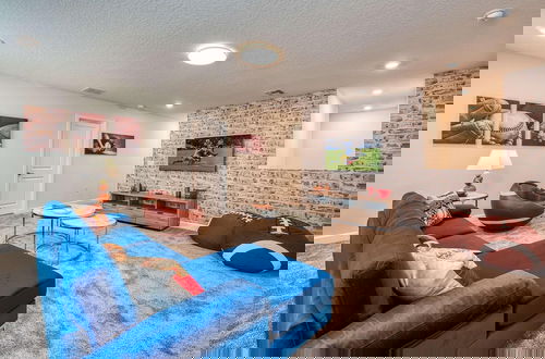 Photo 18 - Chic Luxury Decor Prime Location Game Room Bliss