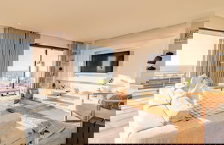 Foto 2 - Modern Sea Point Apartment w Sea Views Alpha Sunsets