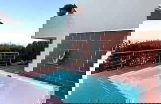 Foto 3 - Holiday Apartment w Sea Views Pool CBT Suite