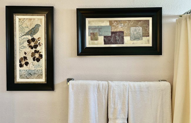 DT Reno - 4BR Home w Patio BBQ Grill Games Room - Photo 29