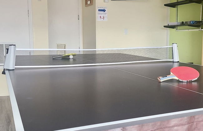 DT Reno - 4BR Home w Patio BBQ Grill Games Room - Photo 17