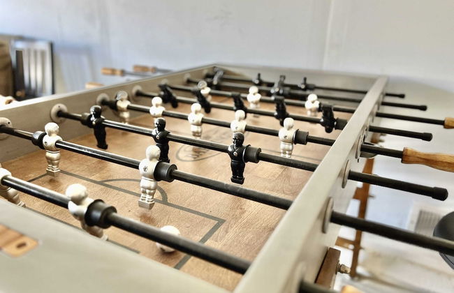 DT Reno - 4BR Home w Patio BBQ Grill Games Room - Photo 18