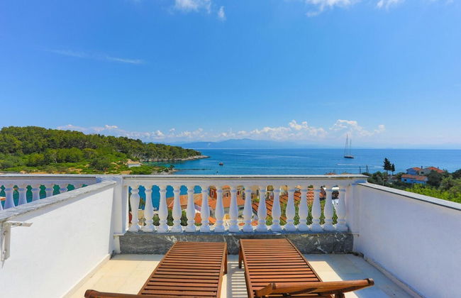 Faros Ena in Gaios With 1 Bedrooms and 1 Bathrooms - Photo 1