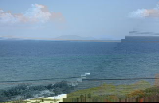 Photo 3 - Nea Makri Beach Apartment